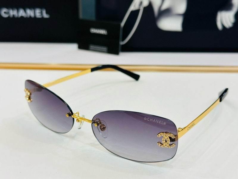 Chanel Sunglasses 2070